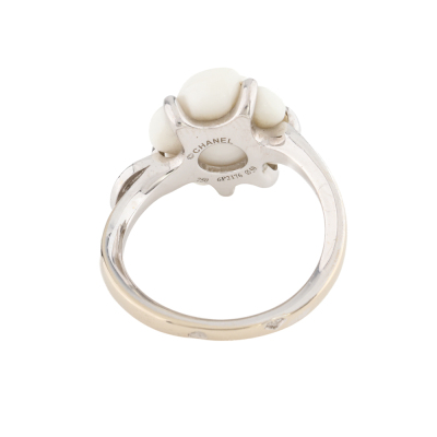 Chanel Camelia Ceramic & Diamond Ring - 4
