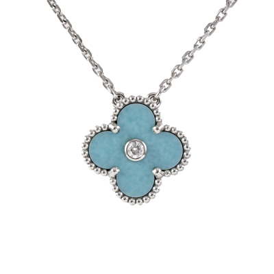 Van Cleef & Arpels 2022 Holiday Vintage Alhambra Pendant