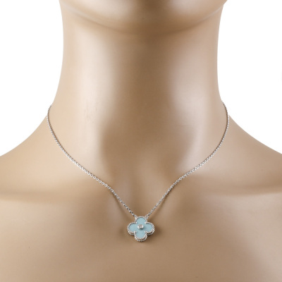 Van Cleef & Arpels 2022 Holiday Vintage Alhambra Pendant - 8