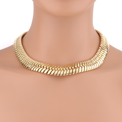 Herringbone Gold necklace, 18ct 124.3g