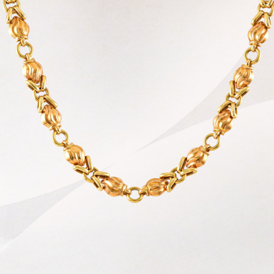 18ct Gold Chain Necklace, 53.1g - 2