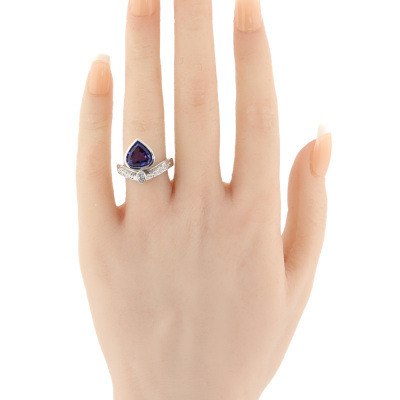 3.65ct Tanzanite & Diamond Ring - 6