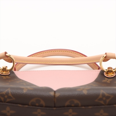 Louis Vuitton V Tote BB - 12