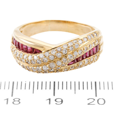 0.84ct Ruby & Diamond Ring - 2