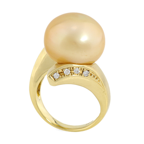 15.1mm South Sea Pearl & Diamond Ring