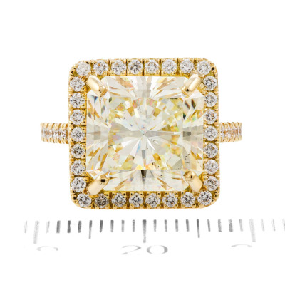 7.08ct Centre Diamond Halo Ring GIA N SI2 - 4