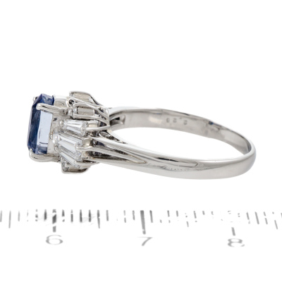 2.28ct Unheated Madagascan Sapphire Ring GIA - 3