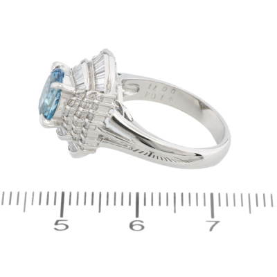 1.04ct Aquamarine & Diamond Ring Platinum - 3