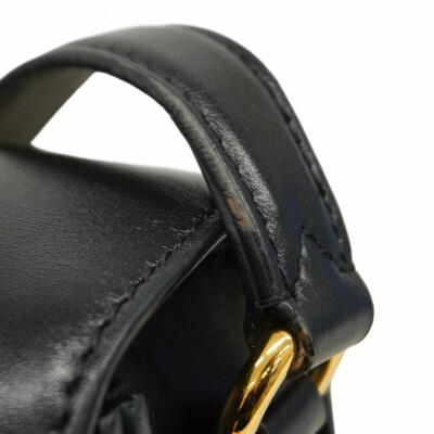 Louis Vuitton Pont 9 Shoulder Bag - 19