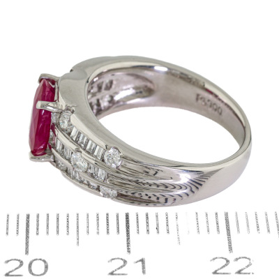 2.09ct Burmese Ruby & Diamond Ring GIA - 3