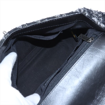Chanel Tweed CC Top Handle Bag - 17