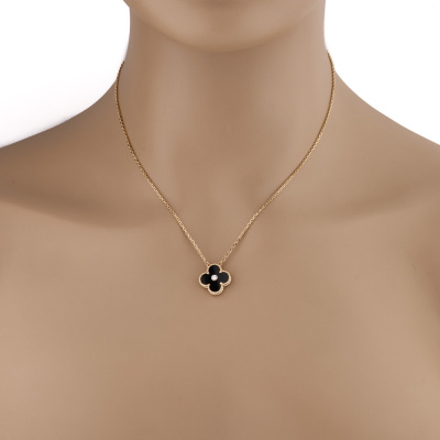 Van Cleef & Arpels Vintage Alhambra Onyx Diamond Pendant - 6
