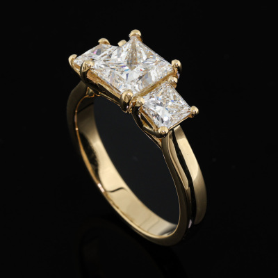 2.41ct Princess Cut Diamond Trilogy Ring GIA - 7