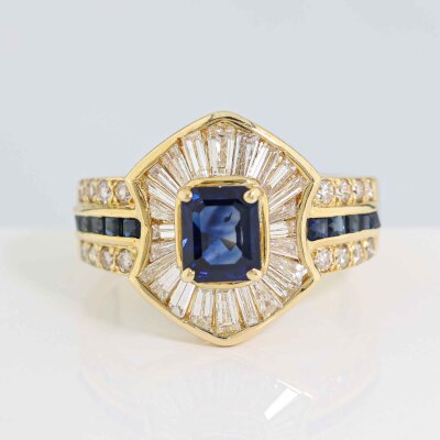 1.95ct Sapphire & 2.10ct Diamond Ring - 8