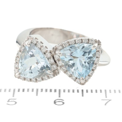 3.13ct Aquamarine and Diamond Ring - 6