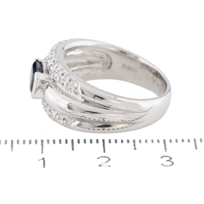 Emerald Cut Sapphire & Diamond Ring - 3