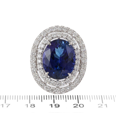 14.59ct Tanzanite & Diamond Ring - 3