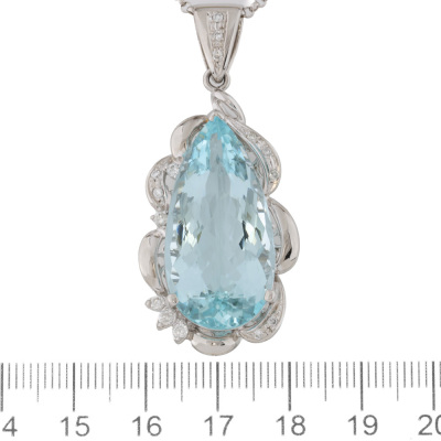 24.37ct Aquamarine & Diamond Pendant - 3