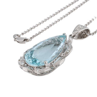 24.37ct Aquamarine & Diamond Pendant - 7