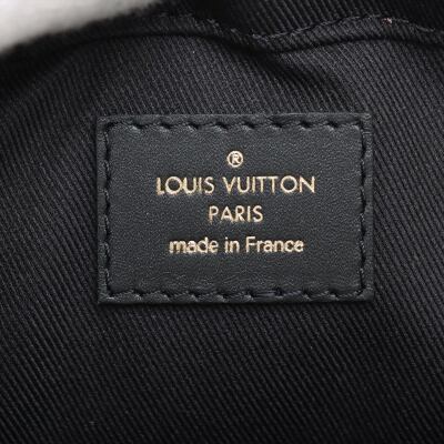Louis Vuitton Monogram Saintonge Bag - 15