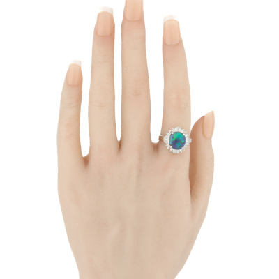 2.73ct Black Opal & Diamond Ring - 6