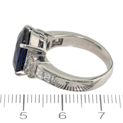7.12ct Sapphire & 1.11ct Diamond Ring - 2