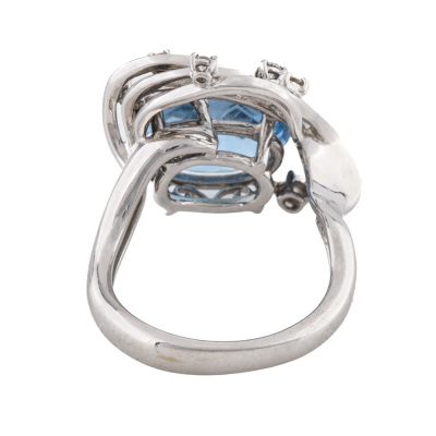 4.82ct Aquamarine & Diamond Ring - 4