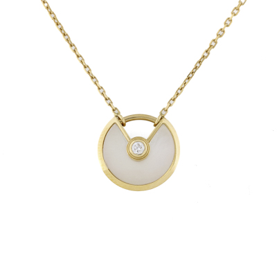 Amulette de Cartier Mother of Pearl Necklace