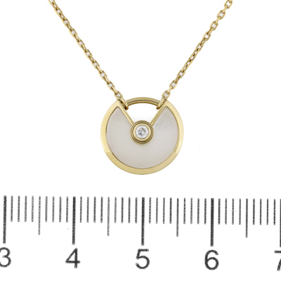 Amulette de Cartier Mother of Pearl Necklace - 2
