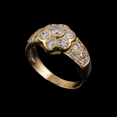1.08ct Diamond 18ct Gold Dress Ring - 5