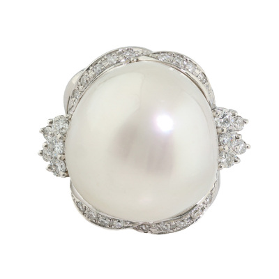 17.4mm South Sea Pearl & Diamond Ring