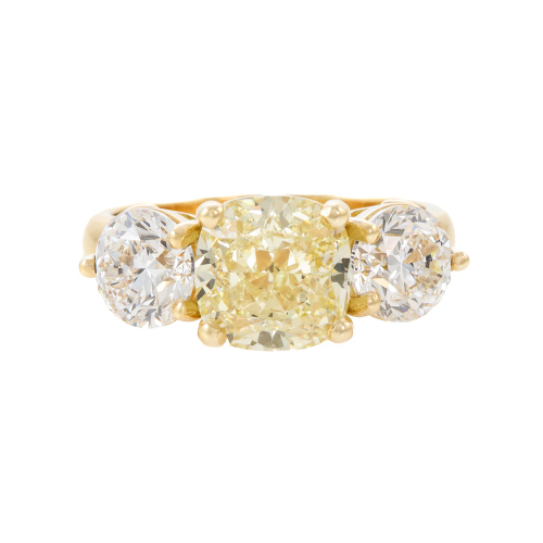 5.02ct Diamond Trilogy Ring GIA Fancy Yellow VS1