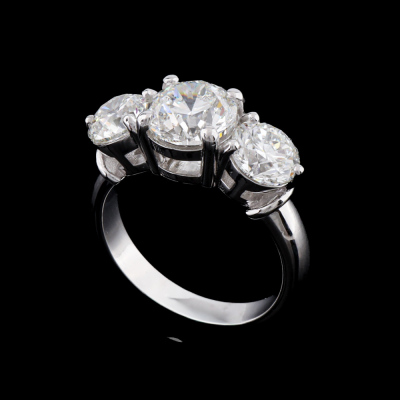 4.02ct Diamond Trilogy Ring GIA H SI2, H VS2 - 8