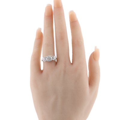 4.02ct Diamond Trilogy Ring GIA H SI2, H VS2 - 9