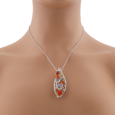 7.65ct Crystal Opal & Diamond Pendant - 7