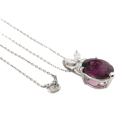 5.86ct Garnet & Diamond Pendant - 5